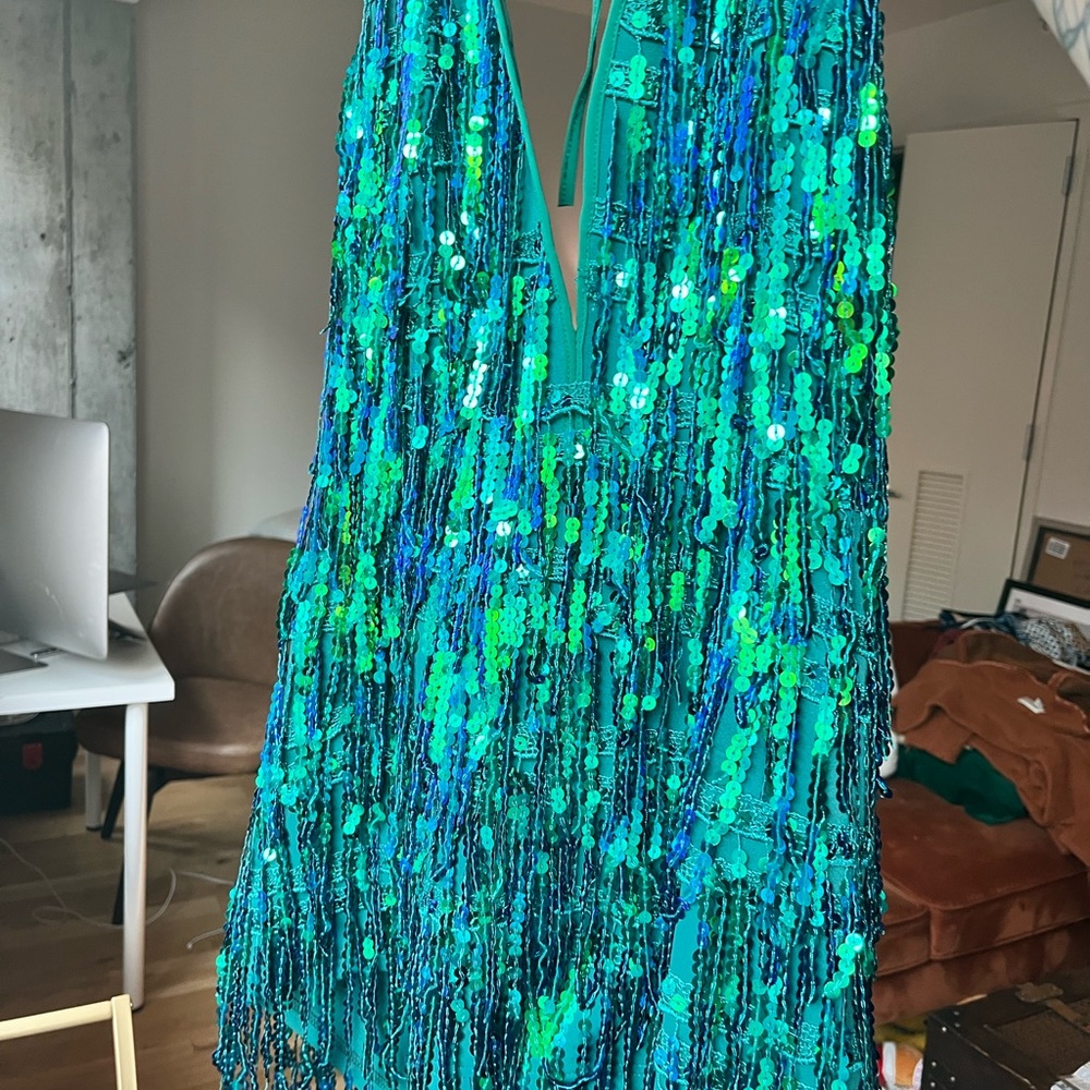 Sparkles sparkles sparkles! Sparkly romper ✨